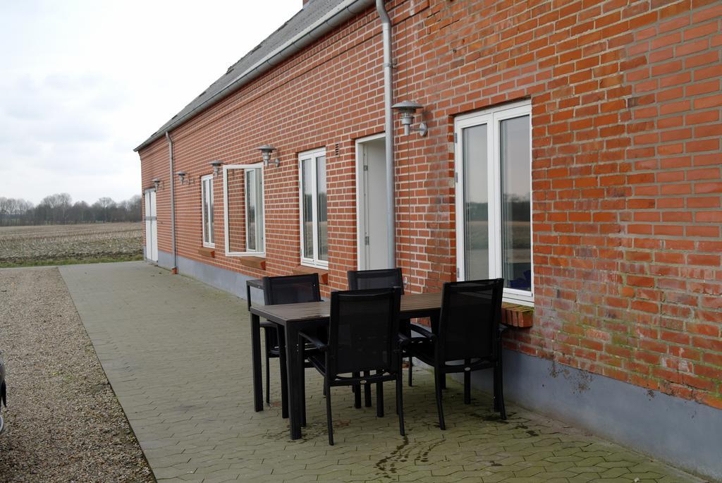 Agervig Bed & Breakfast Naesbjerg Bagian luar foto
