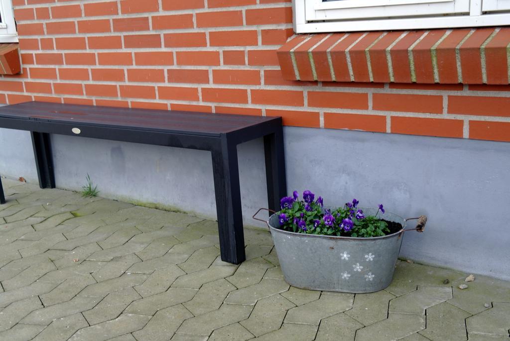 Agervig Bed & Breakfast Naesbjerg Bagian luar foto